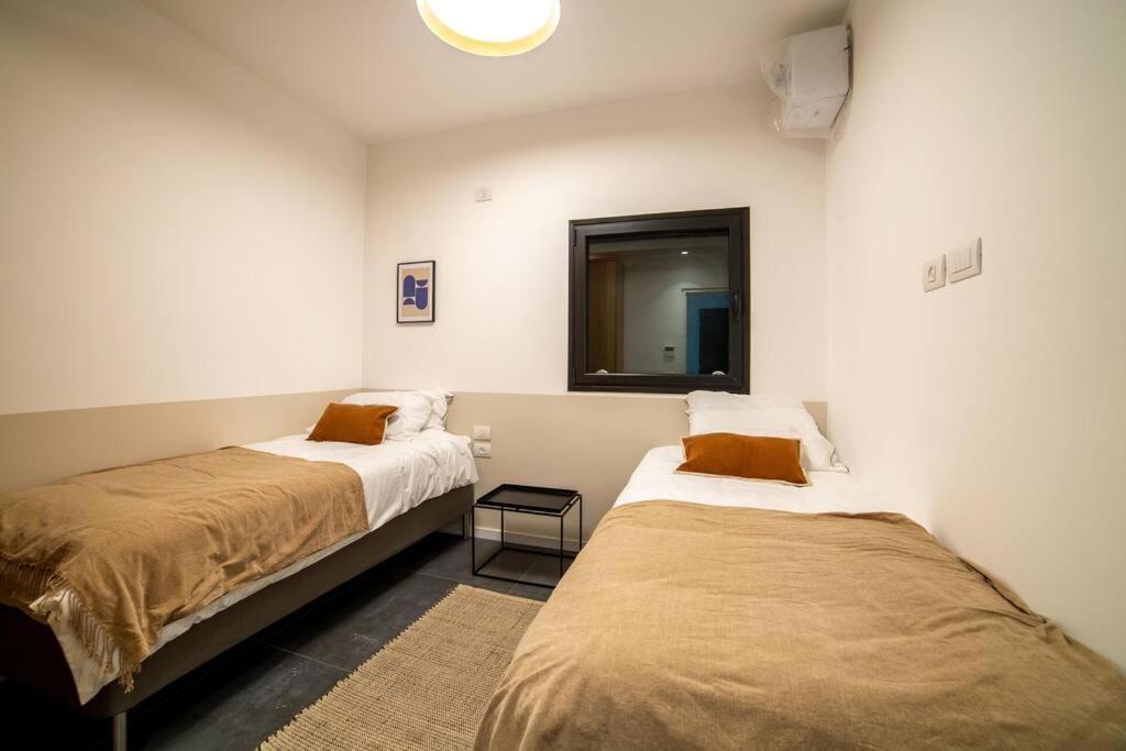 Amazing Penthouse On Gordon Beach 8 Guests 텔아비브 외부 사진